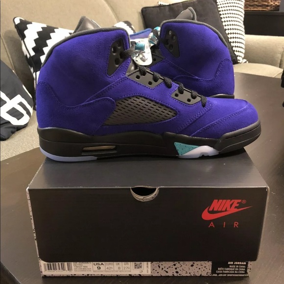 Air Joran 5 V Retro "Alternate Grapes" - Picture 4 of 7